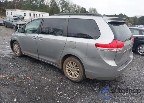 2011 Toyota Sienna Xle V6 из США, поврежденный, VIN 5TDYK3DCXBS025121